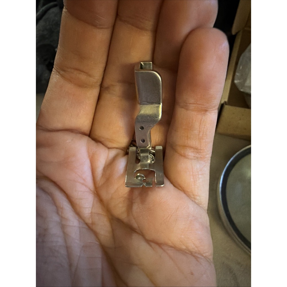 Genuine Singer #161167 Slant Shank Satin Stitch Presser Foot - 301/402/500+